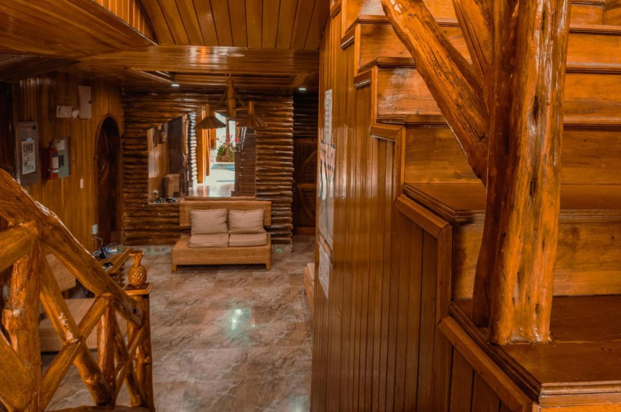 Hostal Poseidon プエルト・カヨ エクステリア 写真